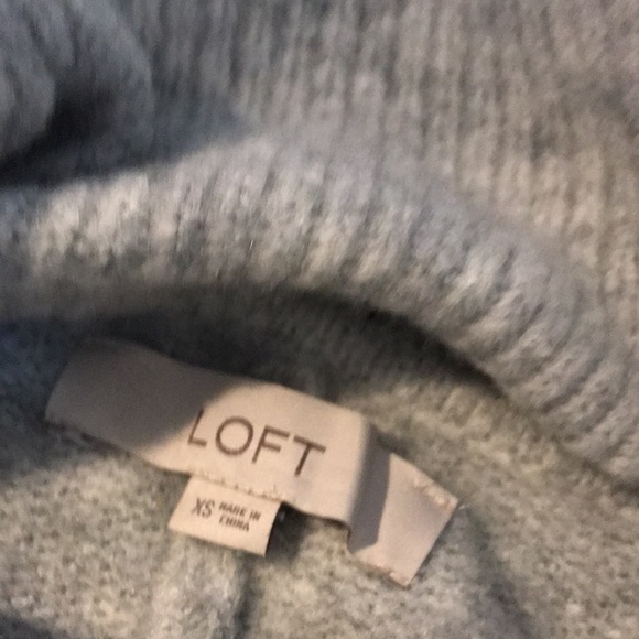 Loft cozy sweater size xs new-no tags - Picture 9 of 13